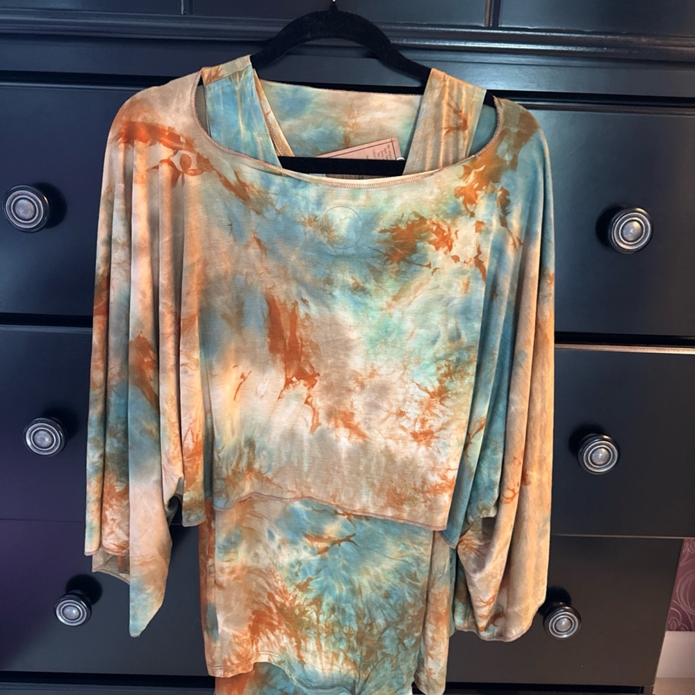 2 Piece Tie-Dye Women's Top/Shrug by Simply Saguaro